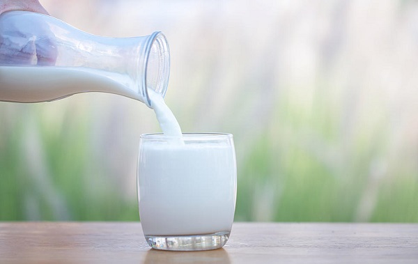 Low Fat Milk- Best Testosterone Boosting Foods